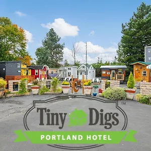 2* Hotel Tiny Digs - Of Tiny